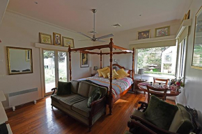 Galahad's Animal Sanctuary B&B
